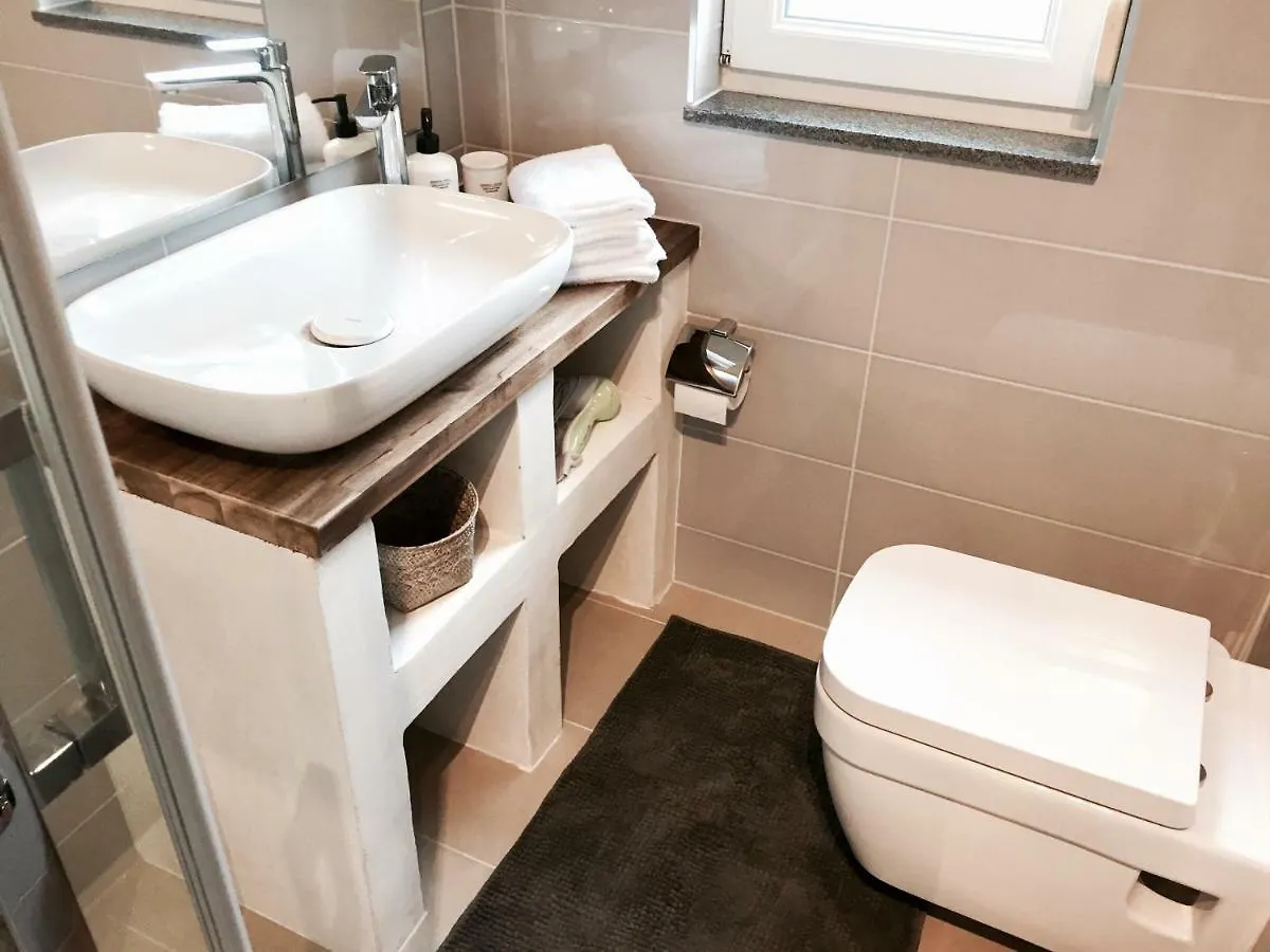Apartmani Zivaljic Trogir Apartment